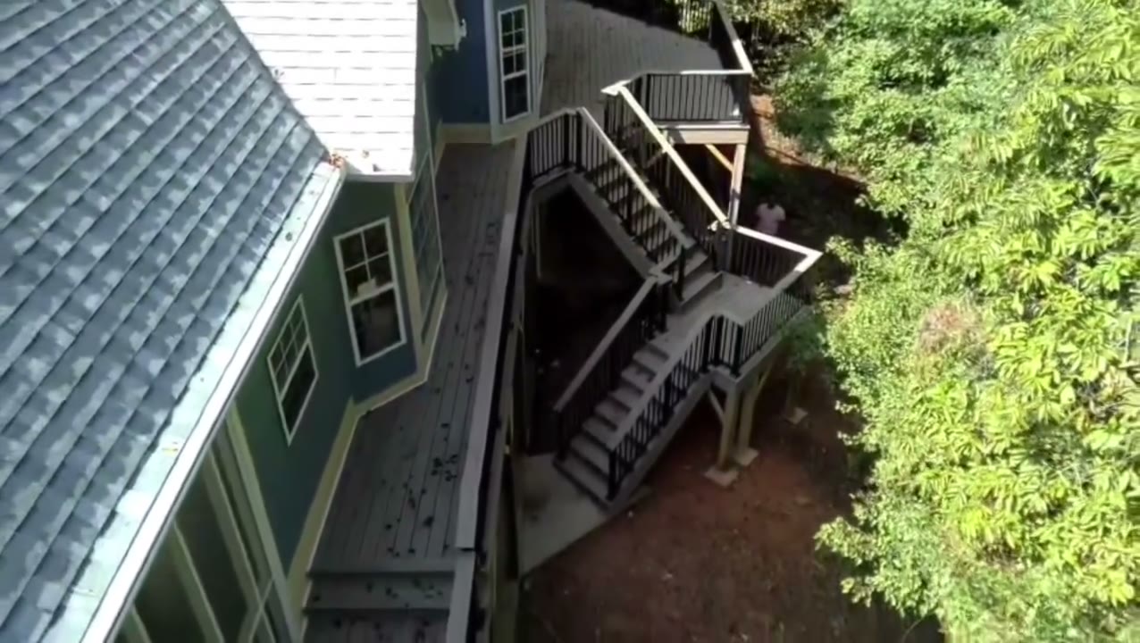 Finished multi-level deck by Diaz Signature Exteriors